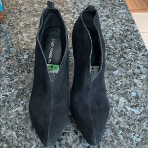 Women’s black booties